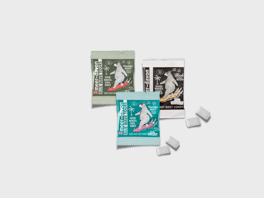 Chewing gum with logo